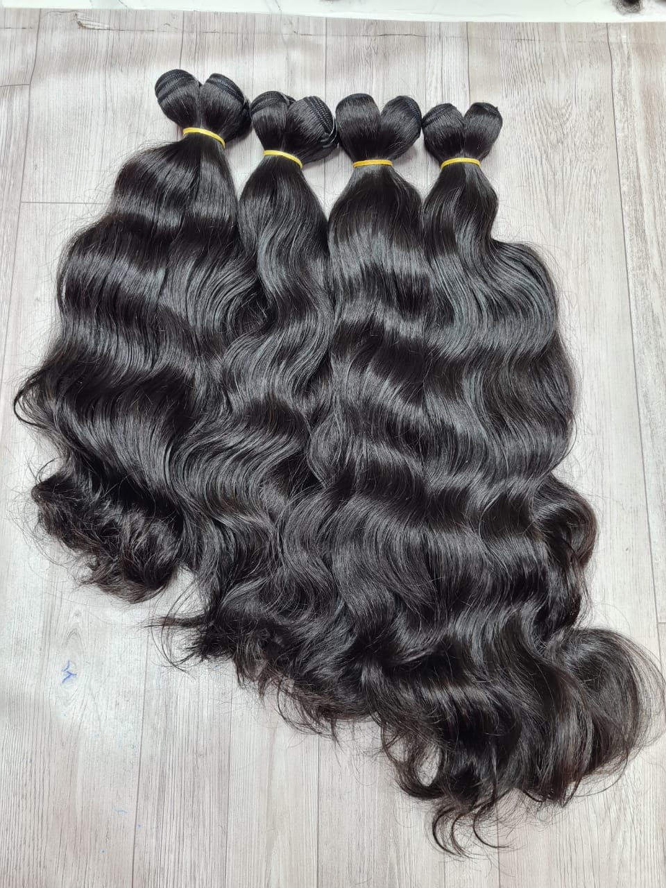 Glam Babe Wavy Bundles